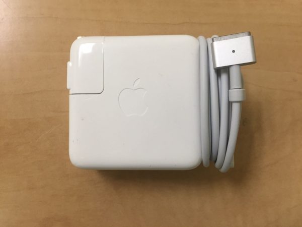 Sạc Macbook Air 2012