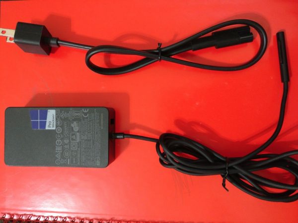 Sạc Microsoft Surface 15V 4A 60W