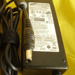 Sạc Laptop Samsung 19V 4.7A 90W
