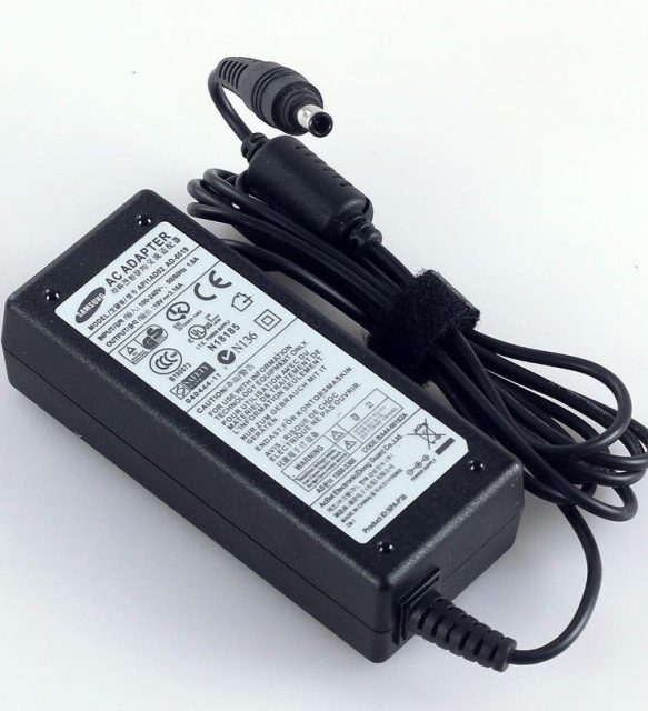 Sạc laptop Samsung 370R4E NP370R4E | Saclaptopvn.com