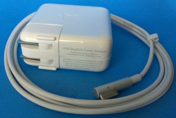Sạc MacBook Air 13-inch Mid 2011 (1)